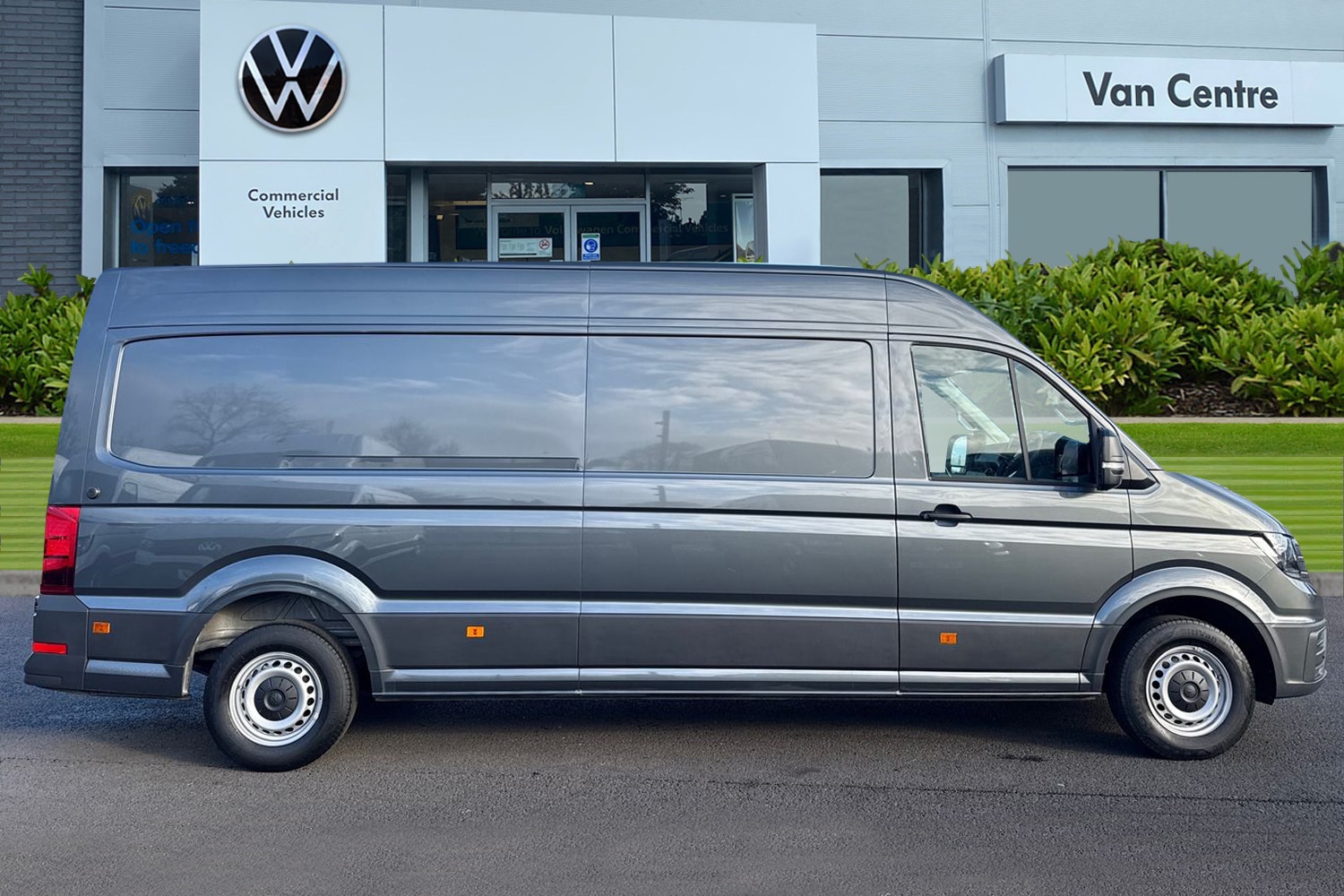 Used Volkswagen Crafter 2025 for sale - 76515848: Photo 3