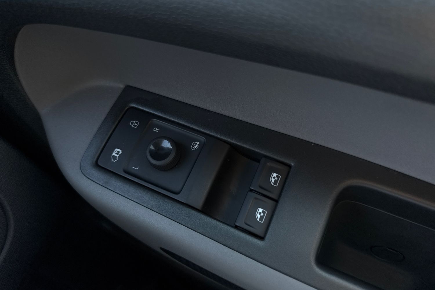 Used Volkswagen ID.Buzz 2025 for sale - 77943705: Photo 17