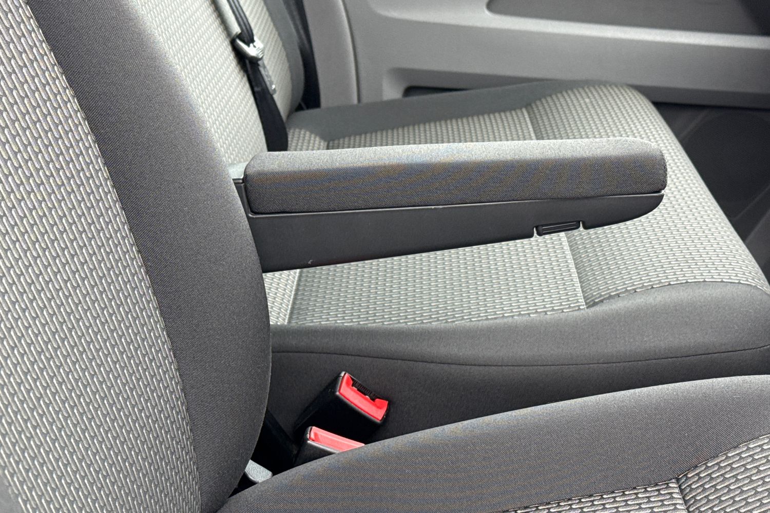 Used Volkswagen Transporter 2023 for sale - 77615904: Photo 33