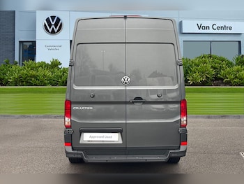 Used Volkswagen Crafter 2023 for sale - 77820196: Photo