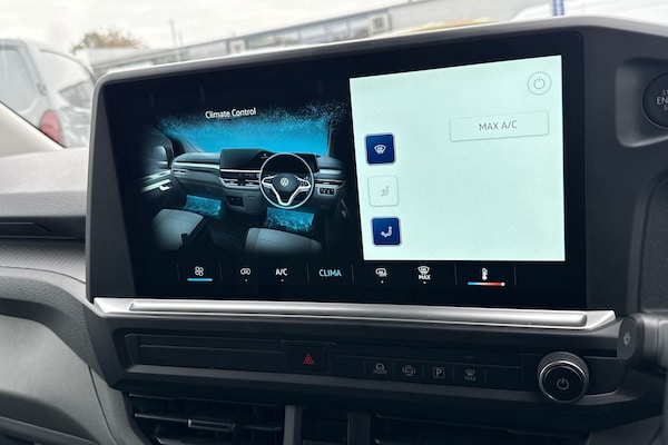 Used Volkswagen Transporter 2025 for sale - 76310962: Photo 18