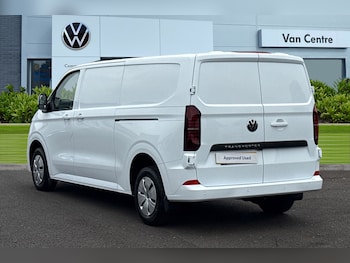 Used Volkswagen Transporter 2025 for sale - 76310962: Photo 2