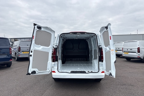 Used Volkswagen Transporter 2025 for sale - 76310962: Photo 31