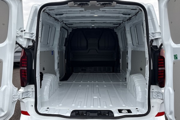 Used Volkswagen Transporter 2025 for sale - 76310962: Photo 9
