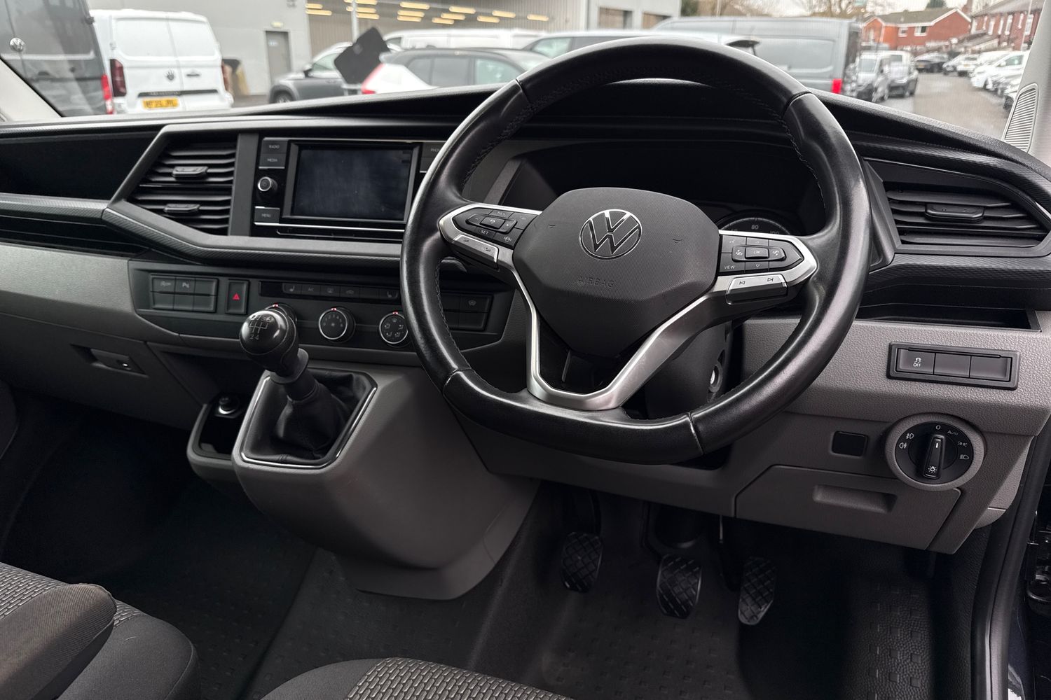 Used Volkswagen Transporter 2024 for sale - 77516921: Photo 13