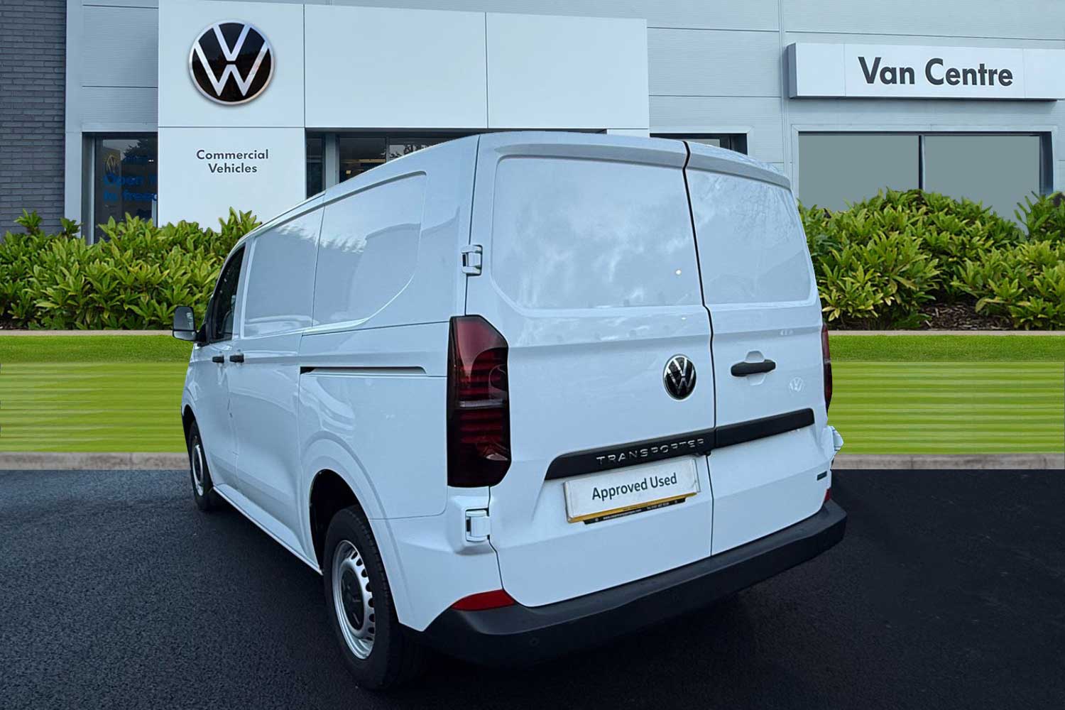 Used Volkswagen Transporter 2025 for sale - 77976171: Photo 2