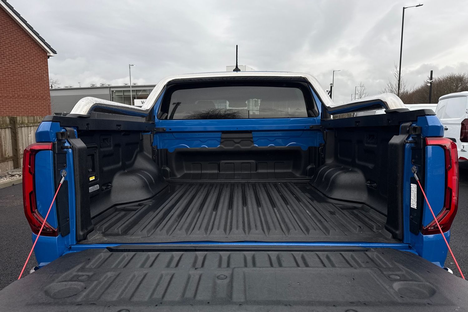 Used Volkswagen Amarok 2024 for sale - 77473091: Photo 10