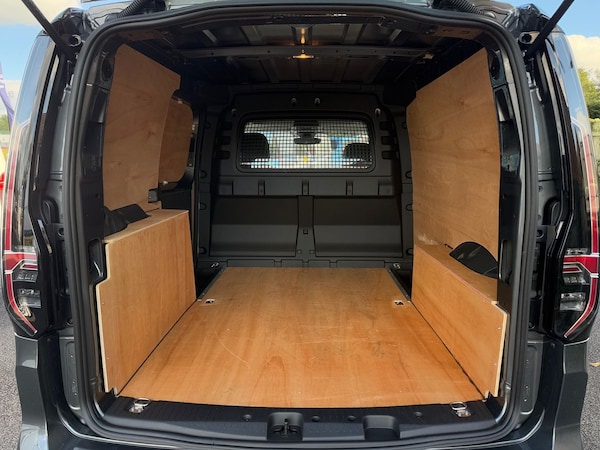 Used Volkswagen Caddy 2025 for sale - 76047301: Photo 9