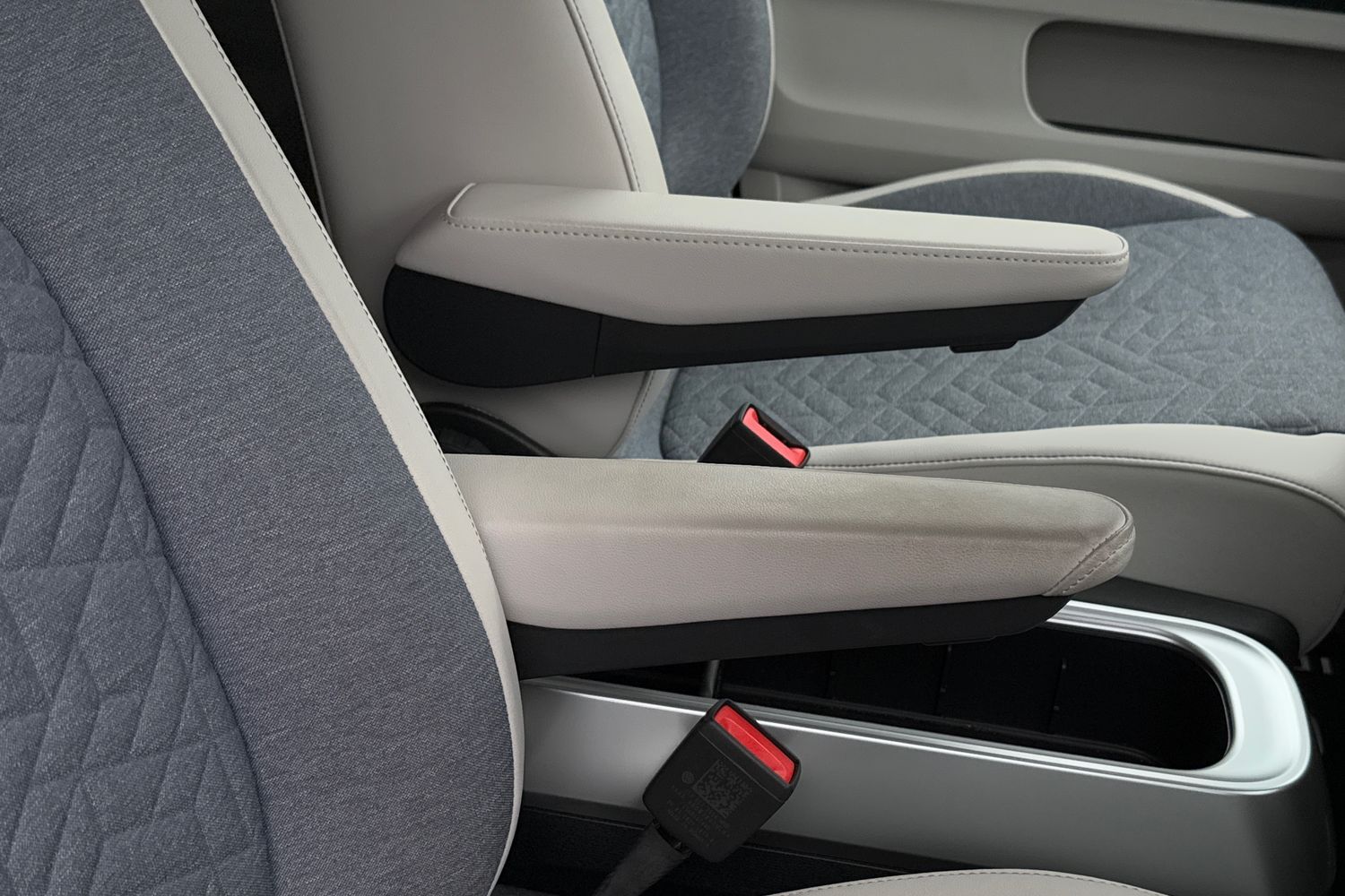 Used Volkswagen ID.Buzz 2025 for sale - 76004927: Photo 37