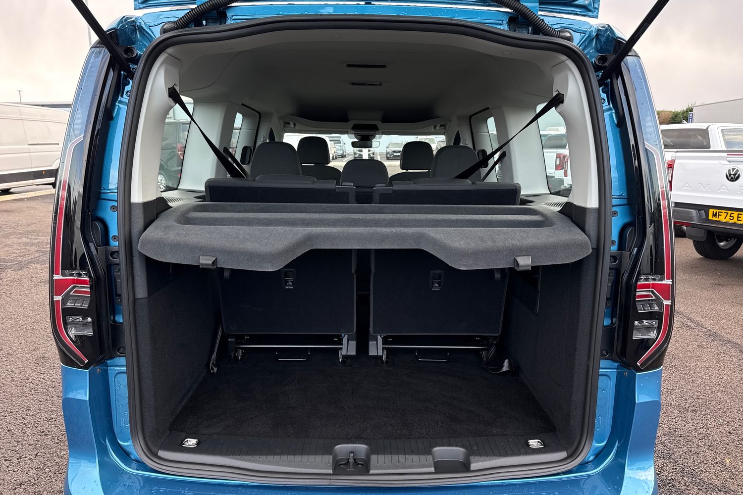 Used Volkswagen Caddy Maxi 2025 for sale - 76636891: Photo 10