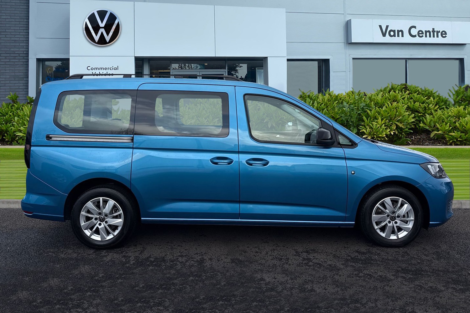 Used Volkswagen Caddy Maxi 2025 for sale - 76636891: Photo 3