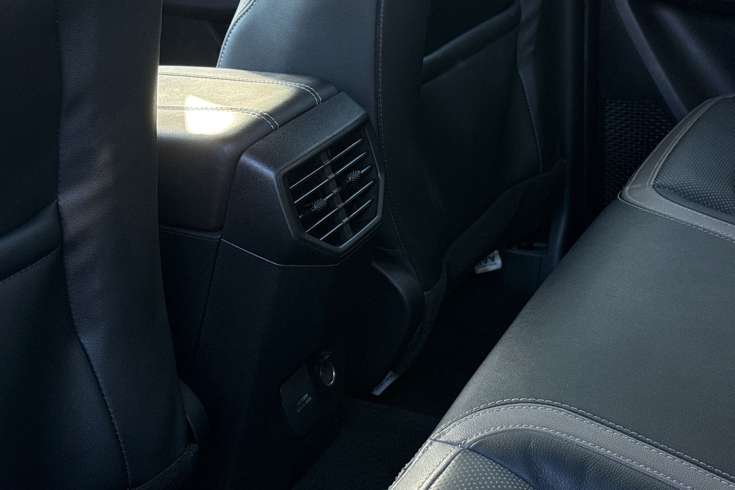 Used Volkswagen Amarok 2024 for sale - 77361891: Photo 34