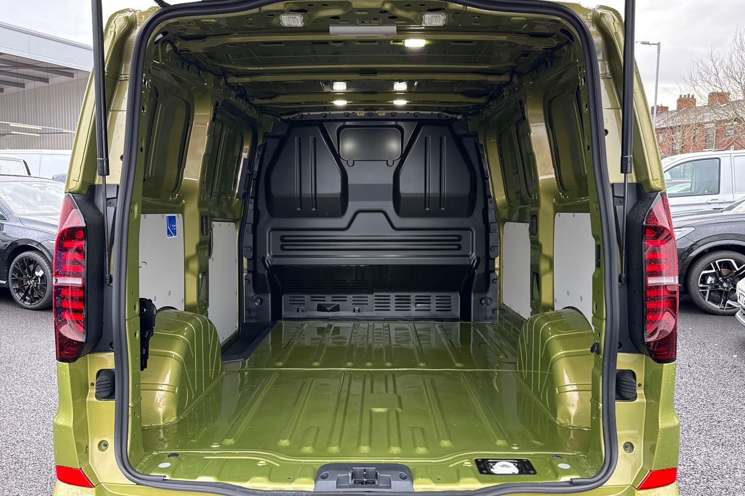 Used Volkswagen Transporter 2025 for sale - 77661699: Photo 9