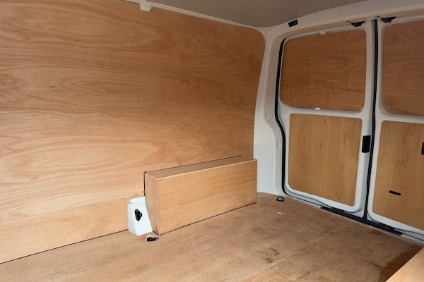 Used Volkswagen Transporter 2024 for sale - 76156444: Photo 14