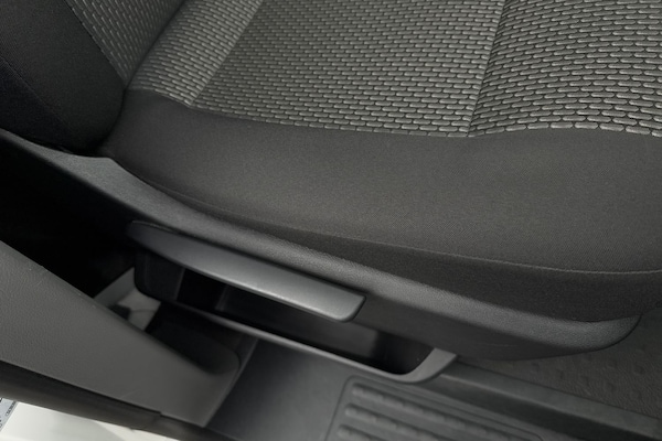 Used Volkswagen Transporter 2024 for sale - 76156444: Photo 37