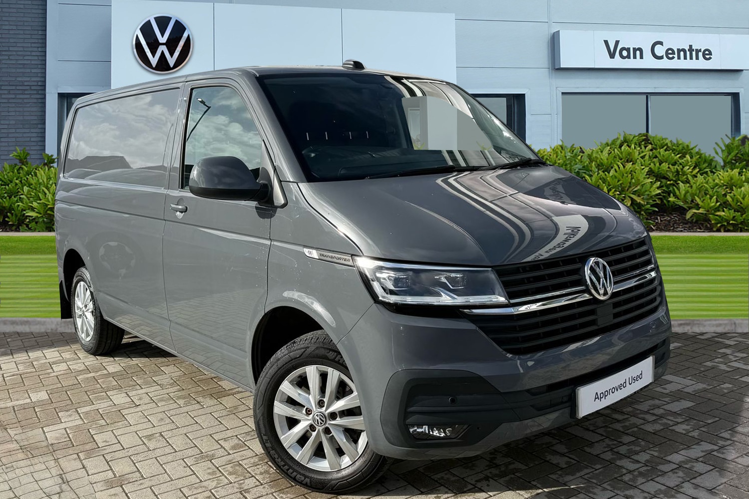 Used Volkswagen Transporter 2022 for sale - 77649248: Photo 1