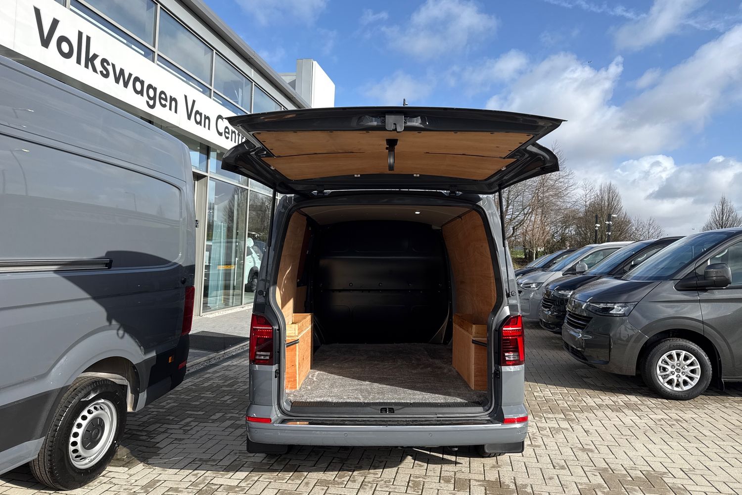 Used Volkswagen Transporter 2022 for sale - 77649248: Photo 32