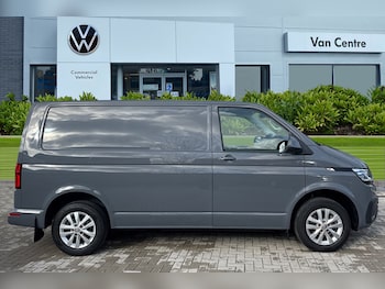 Used Volkswagen Transporter 2022 for sale - 77649248: Photo