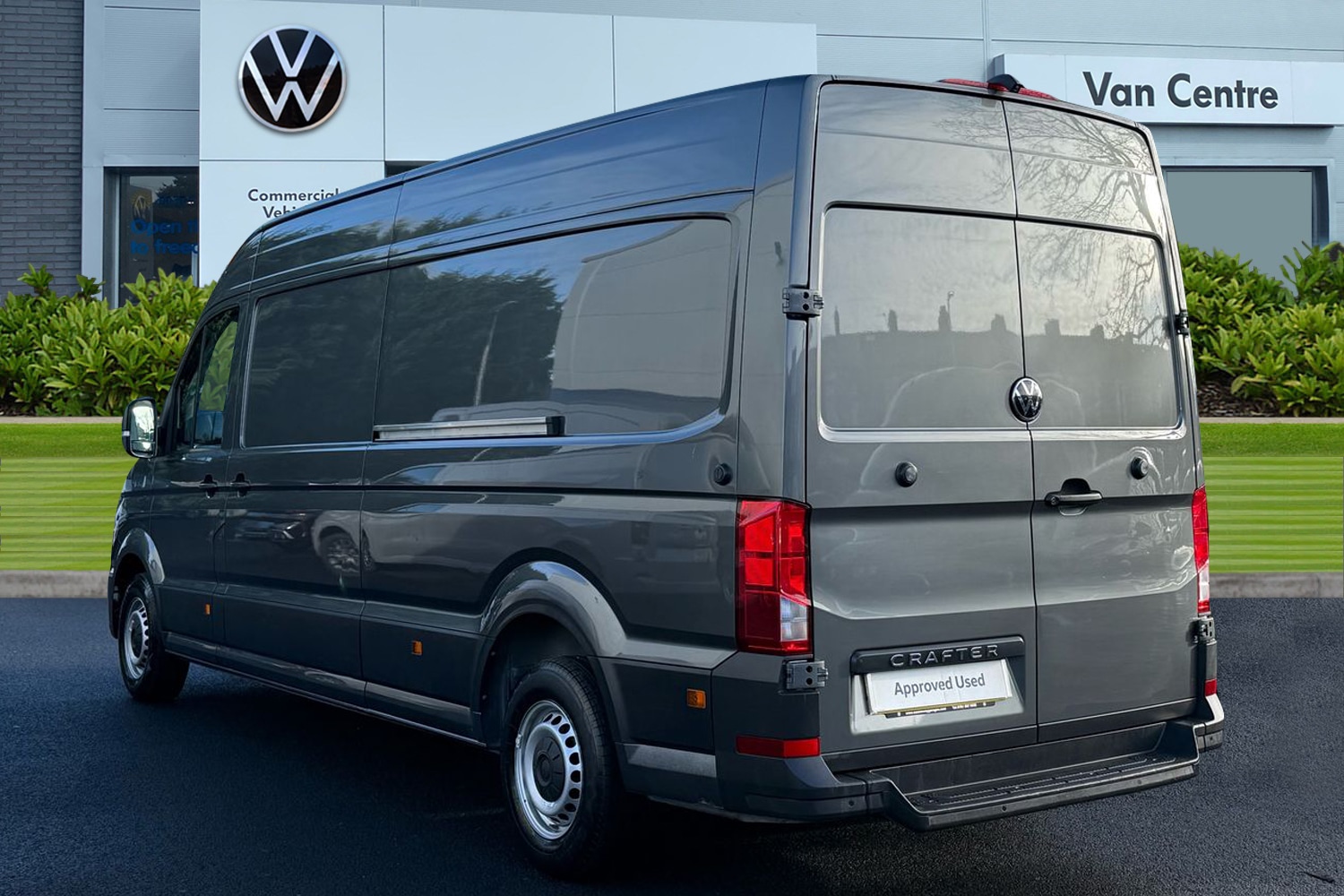 Used Volkswagen Crafter 2024 for sale - 77361941: Photo 2