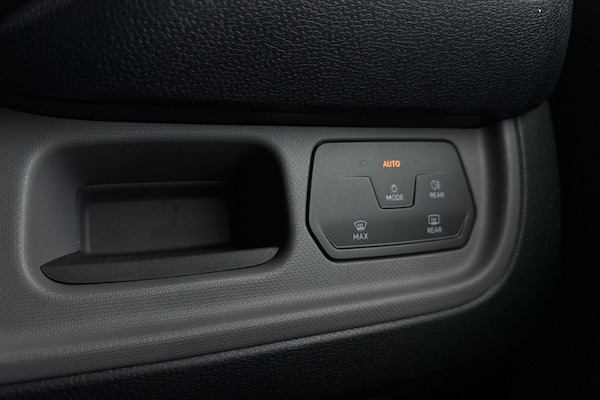 Used Volkswagen ID. Buzz Cargo 2024 for sale - 75723185: Photo 37