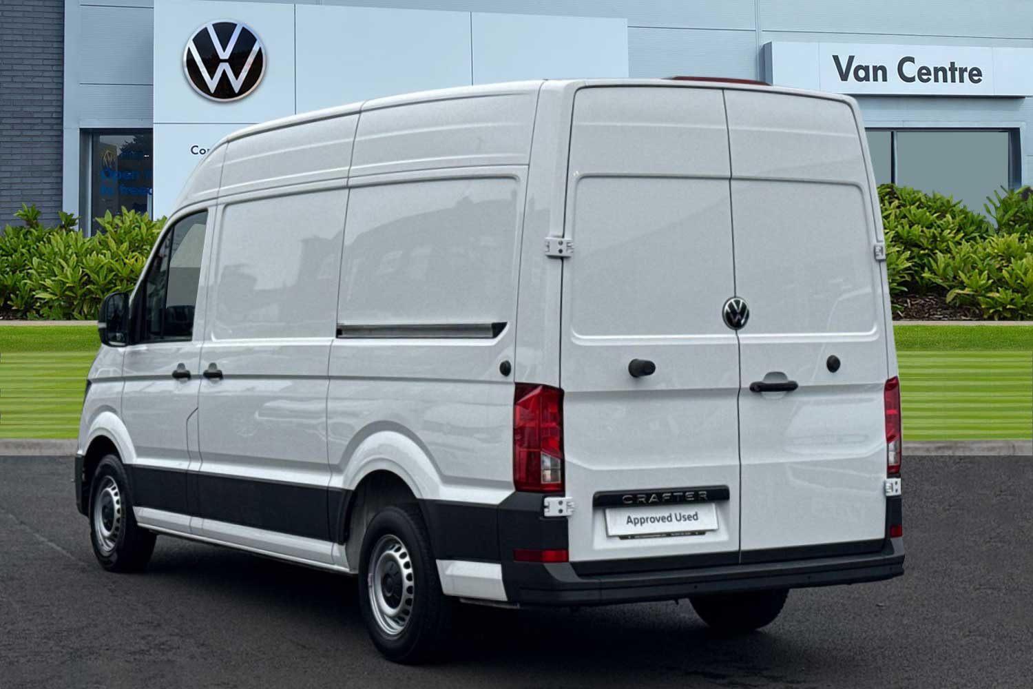 Used Volkswagen Crafter 2024 for sale - 77582609: Photo 2