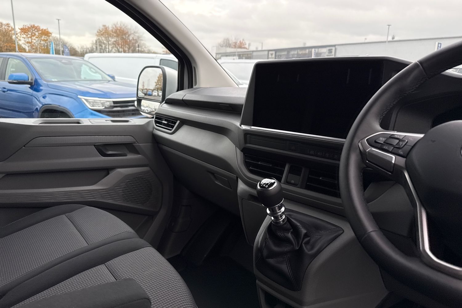 Used Volkswagen Transporter 2025 for sale - 76502891: Photo 14