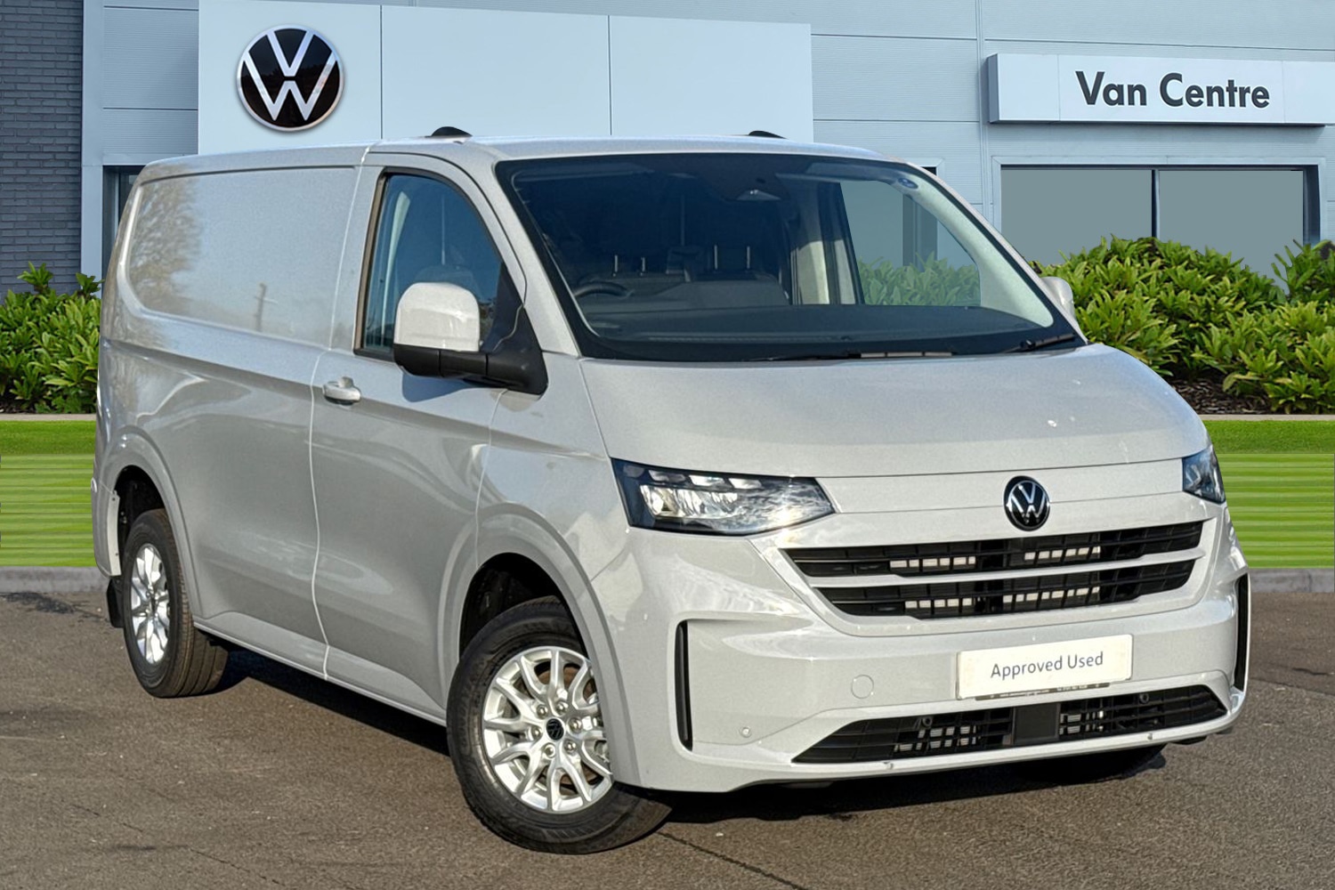 Used Volkswagen Transporter 2025 for sale - 76515958: Photo 1
