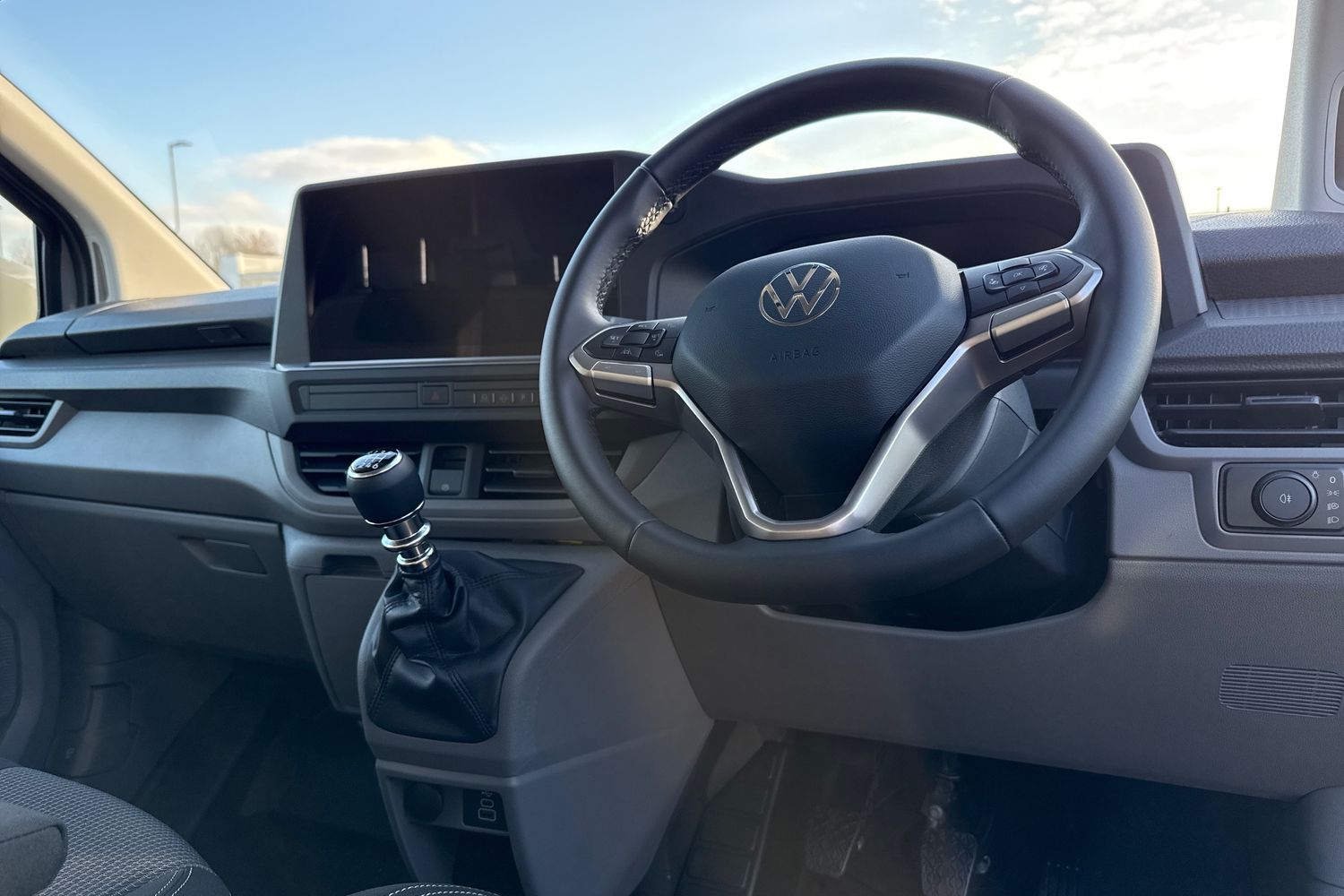 Used Volkswagen Transporter 2025 for sale - 76515958: Photo 12