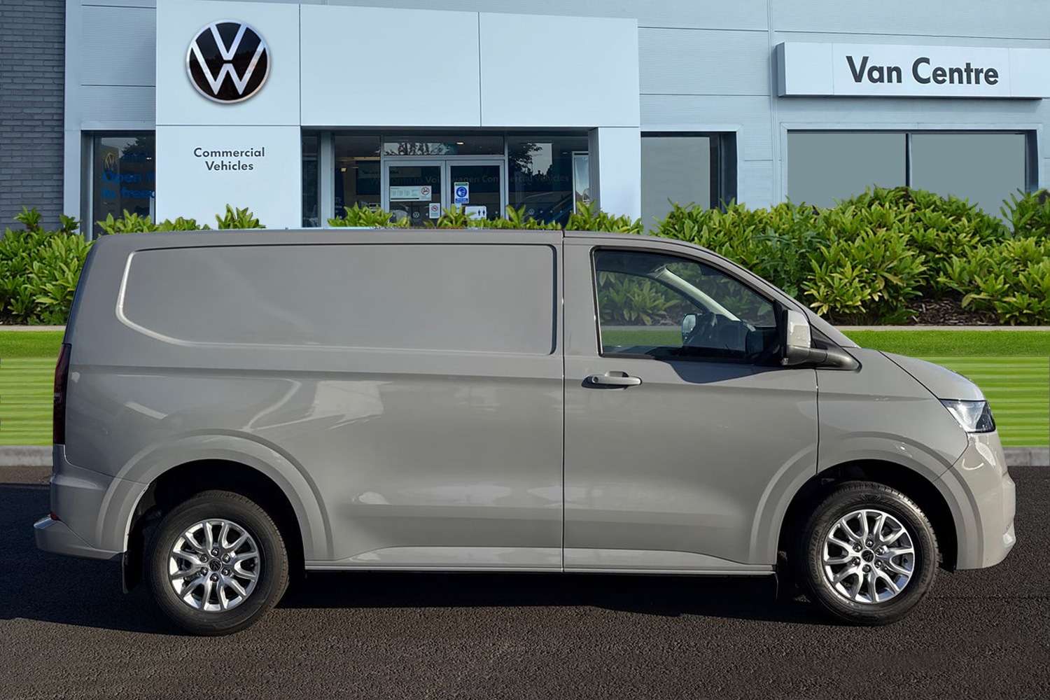 Used Volkswagen Transporter 2025 for sale - 76515958: Photo 3