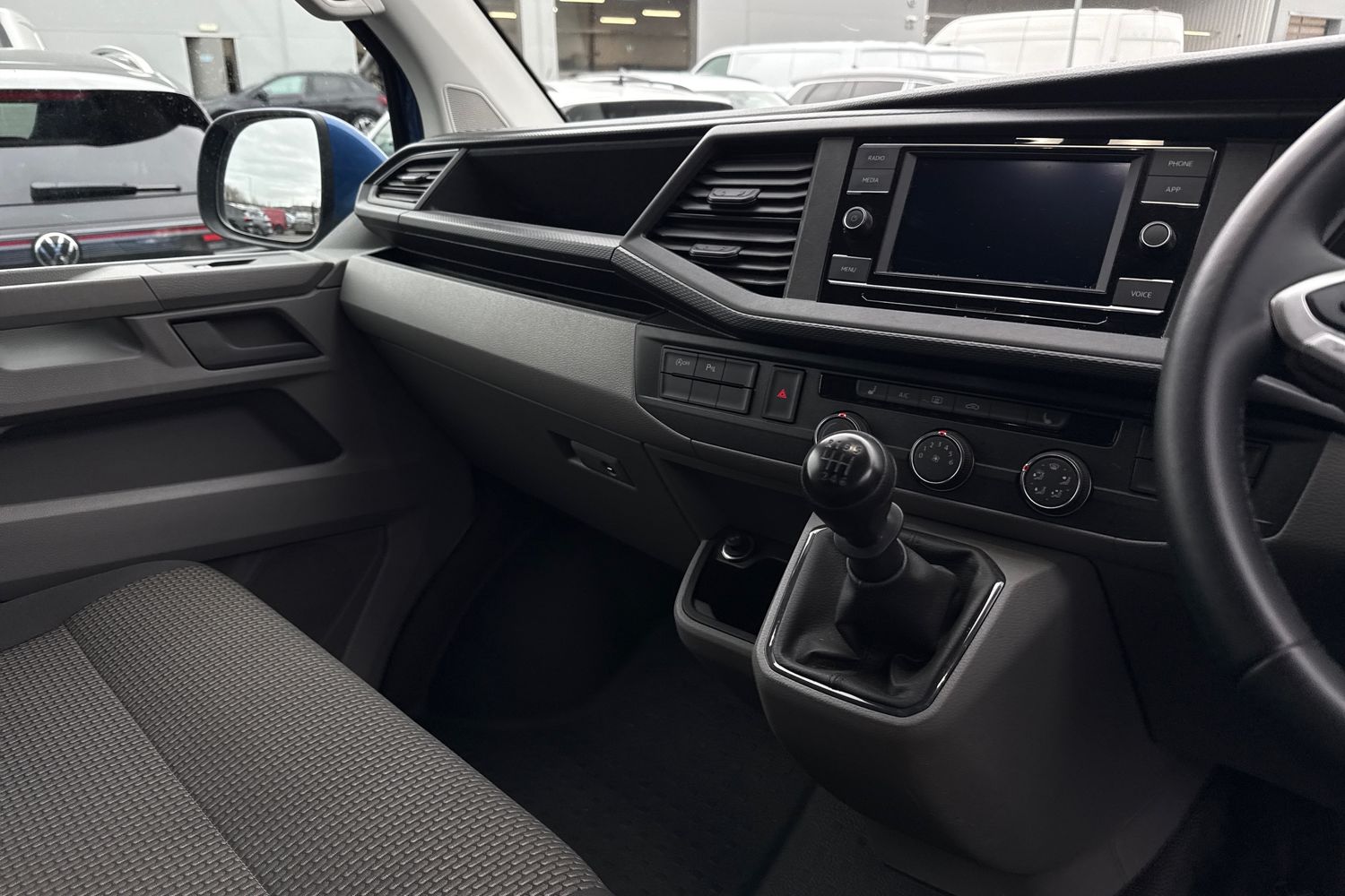 Used Volkswagen Transporter 2024 for sale - 77728587: Photo 15