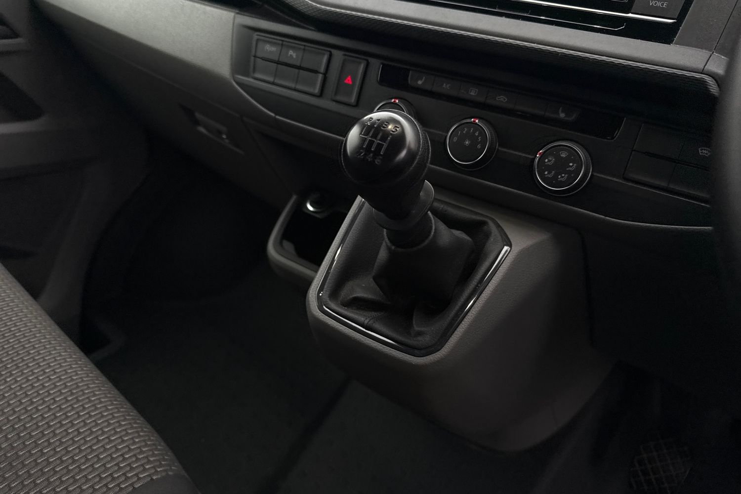 Used Volkswagen Transporter 2024 for sale - 77728587: Photo 20