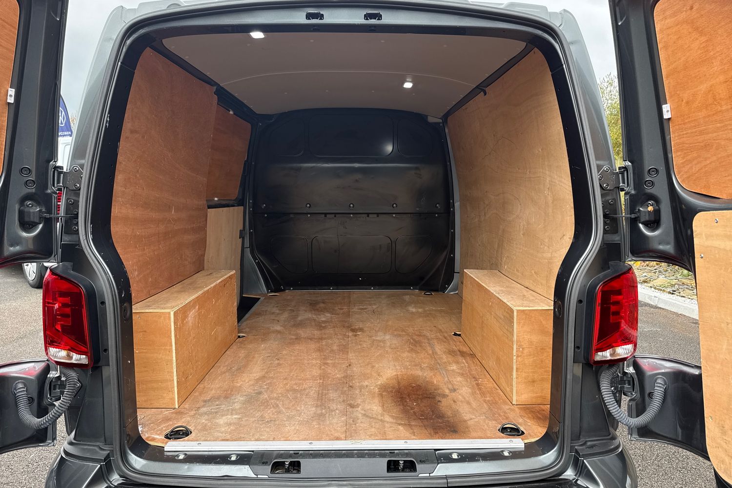 Used Volkswagen Transporter 2023 for sale - 76515789: Photo 10