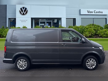 Used Volkswagen Transporter 2023 for sale - 76515789: Photo
