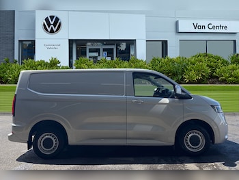 Used Volkswagen Transporter 2026 for sale - 79215612: Photo