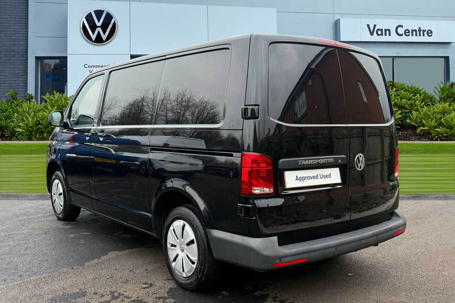 Used Volkswagen Transporter 2022 for sale - 77516874: Photo 2