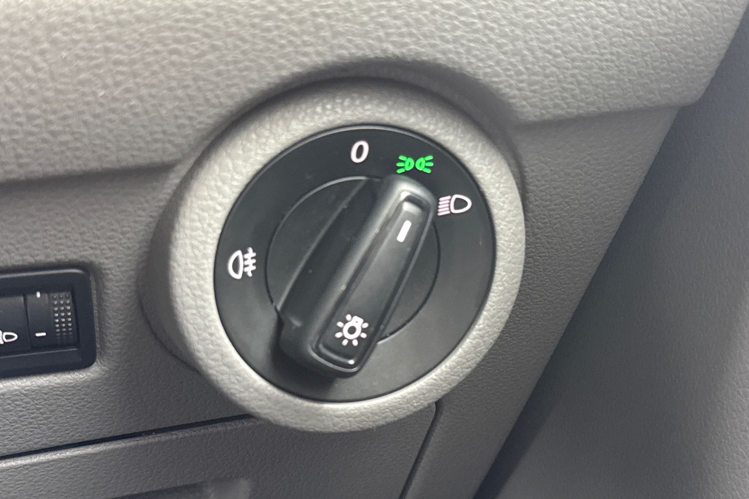 Used Volkswagen Transporter 2022 for sale - 77516874: Photo 28