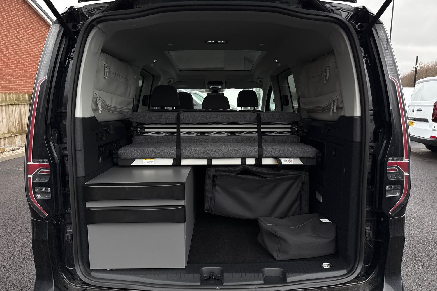 Used Volkswagen Caddy California Maxi 2023 for sale - 77473052: Photo 9