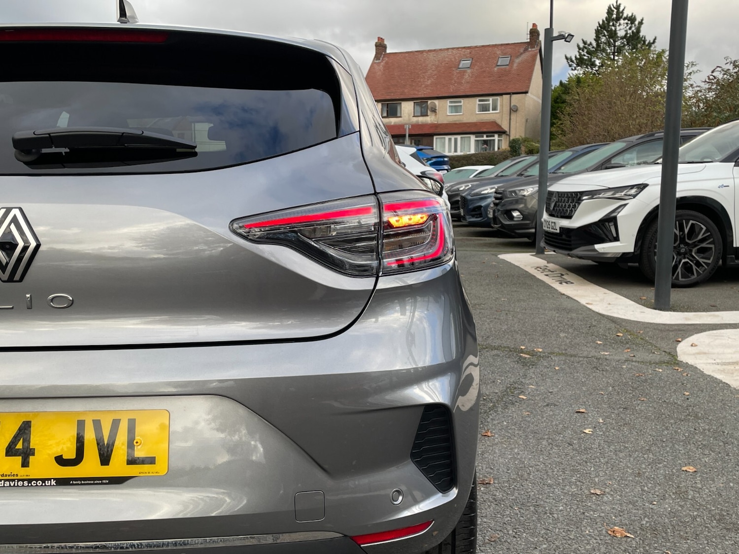 Used Renault Clio 2025 for sale - 76420394: Photo 18