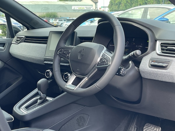 Used Renault Clio 2025 for sale - 76276177: Photo 19