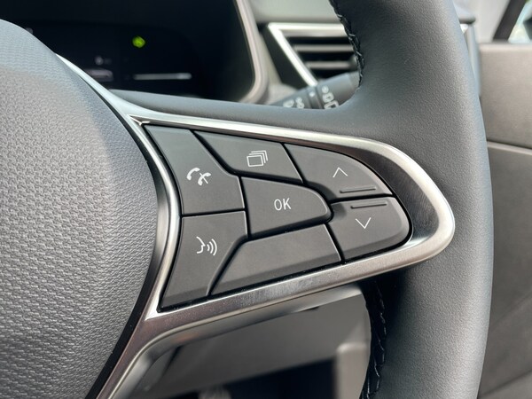 Used Renault Clio 2025 for sale - 76276177: Photo 26