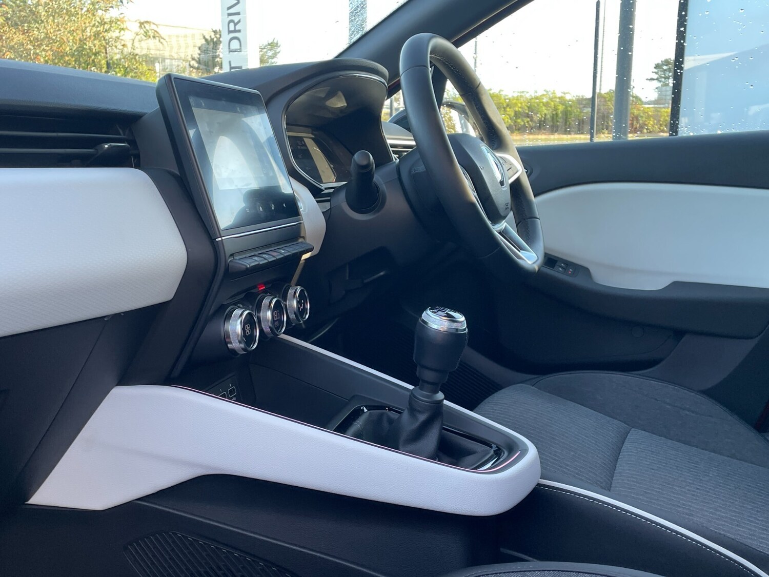 Used Renault Clio 2023 for sale - 76276685: Photo 20