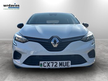 Used Renault Clio 2023 for sale - 77745841: Photo
