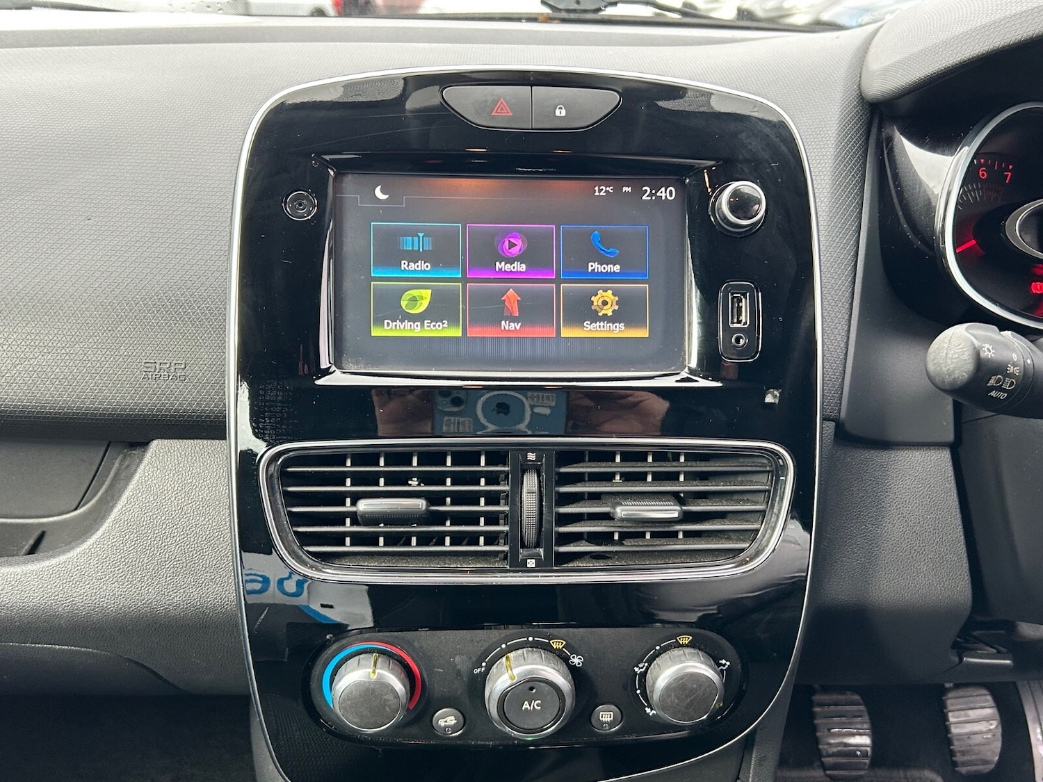 Used Renault Clio 2017 for sale - 76276851: Photo 15