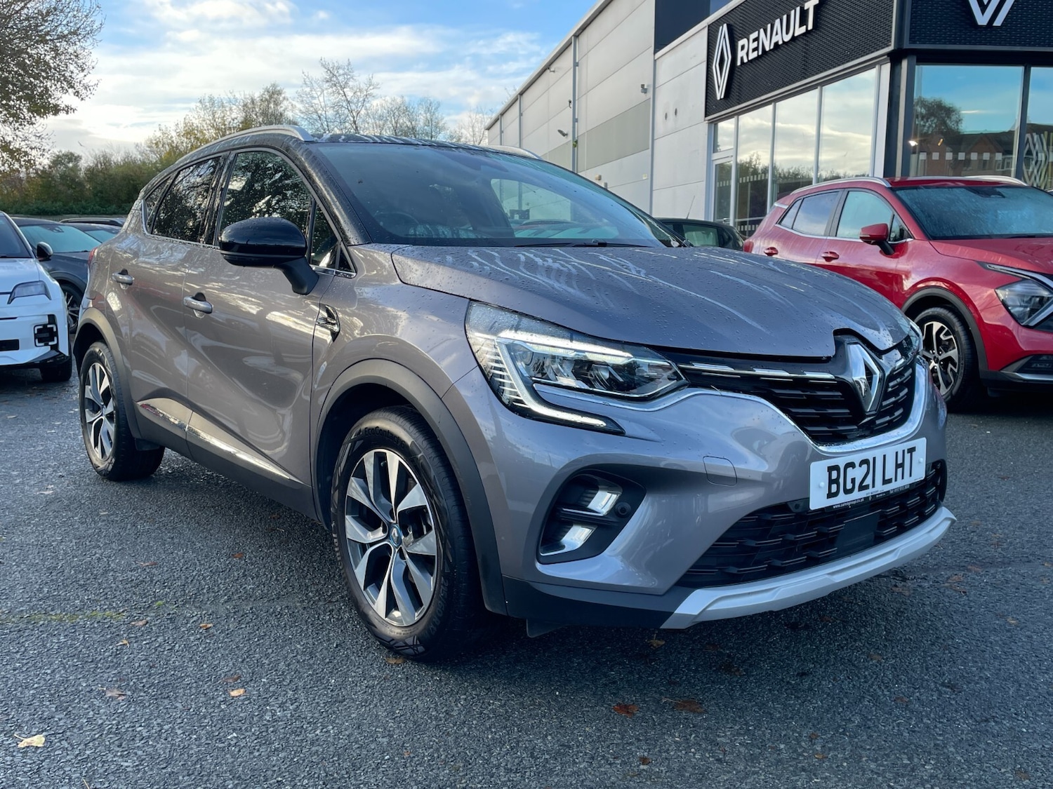 Used Renault Captur 2021 for sale - 76276869: Photo 9