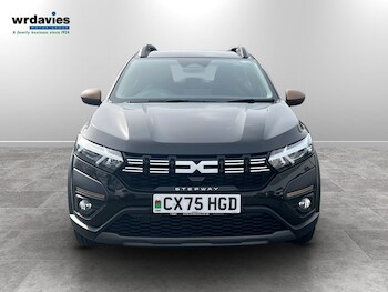 Used Dacia Sandero Stepway 2025 for sale - 78187076: Photo