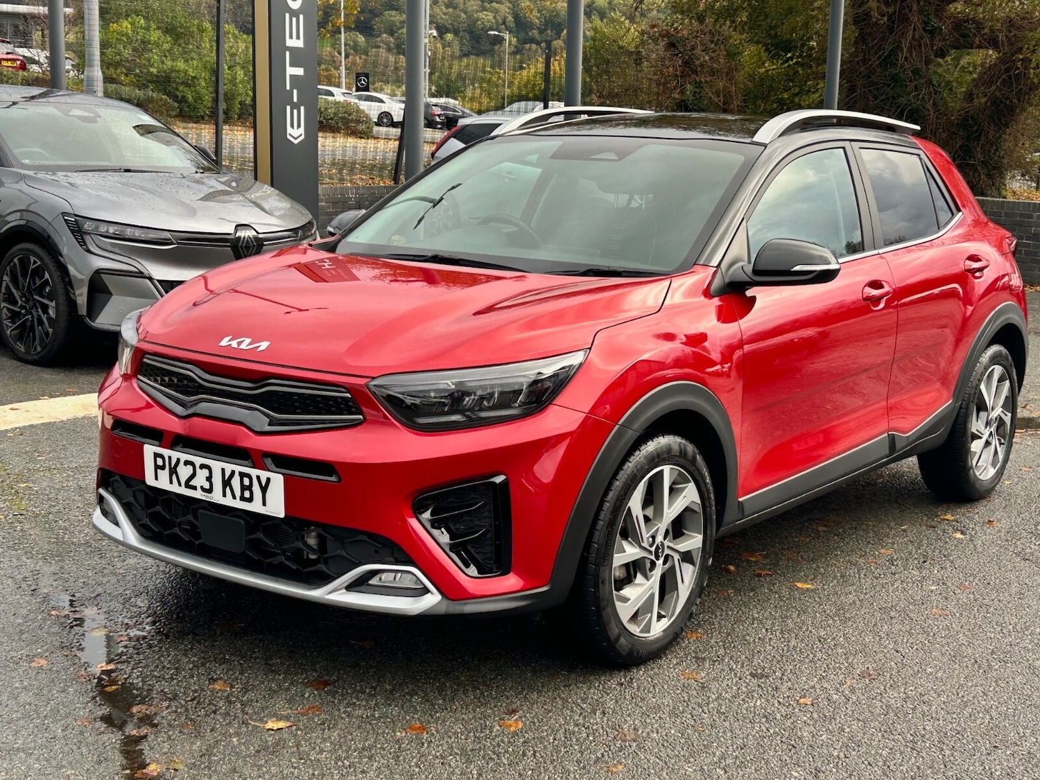 Used Kia Stonic 2023 for sale - 76344026: Photo 3