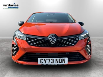 Used Renault Clio 2024 for sale - 78892563: Photo