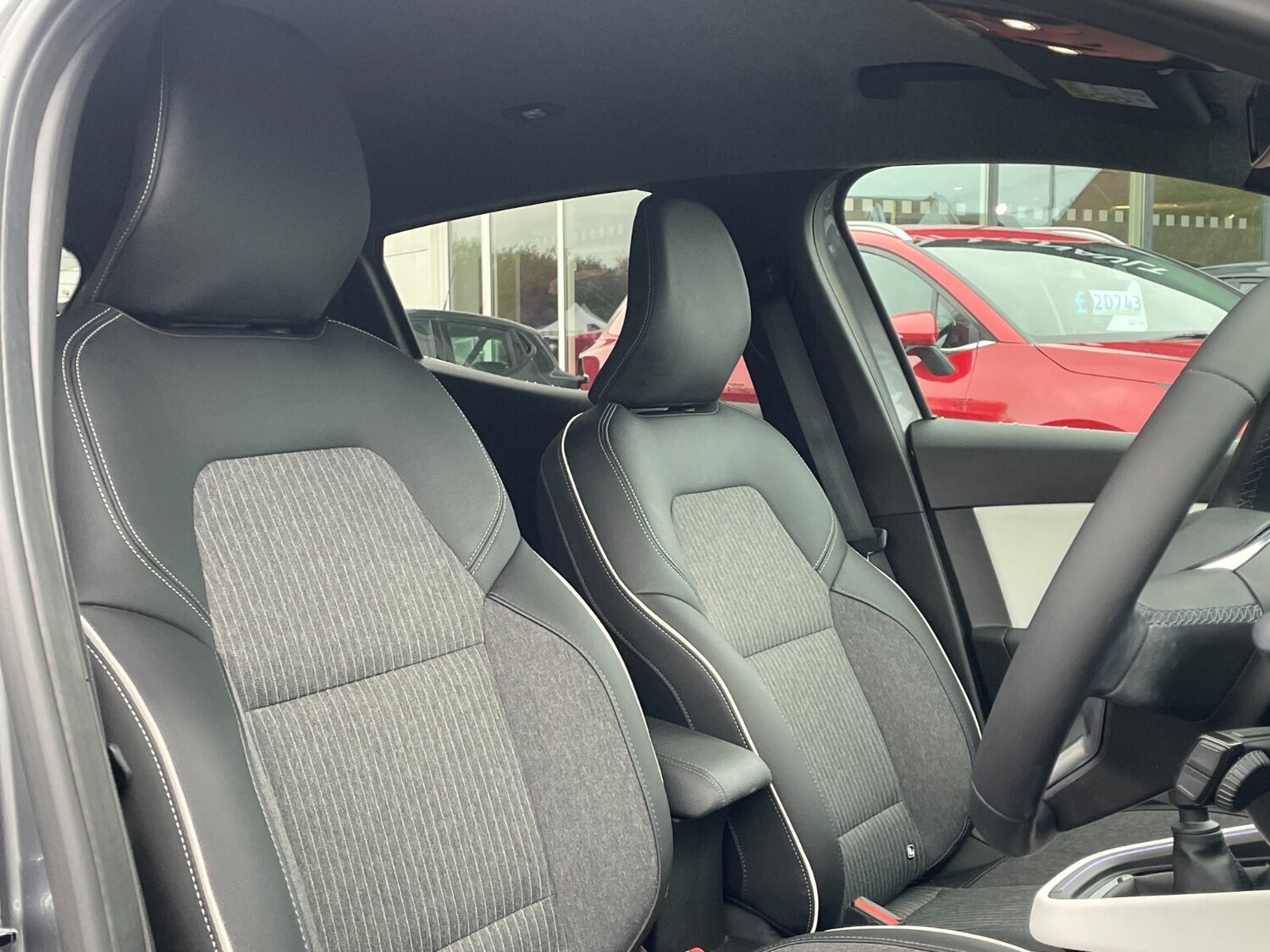 Used Renault Clio 2022 for sale - 76344037: Photo 25