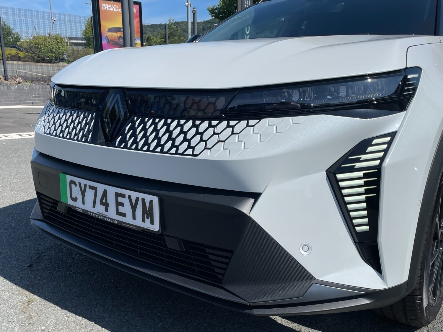 Used Renault Scenic E-Tech 2024 for sale - 76276425: Photo 11