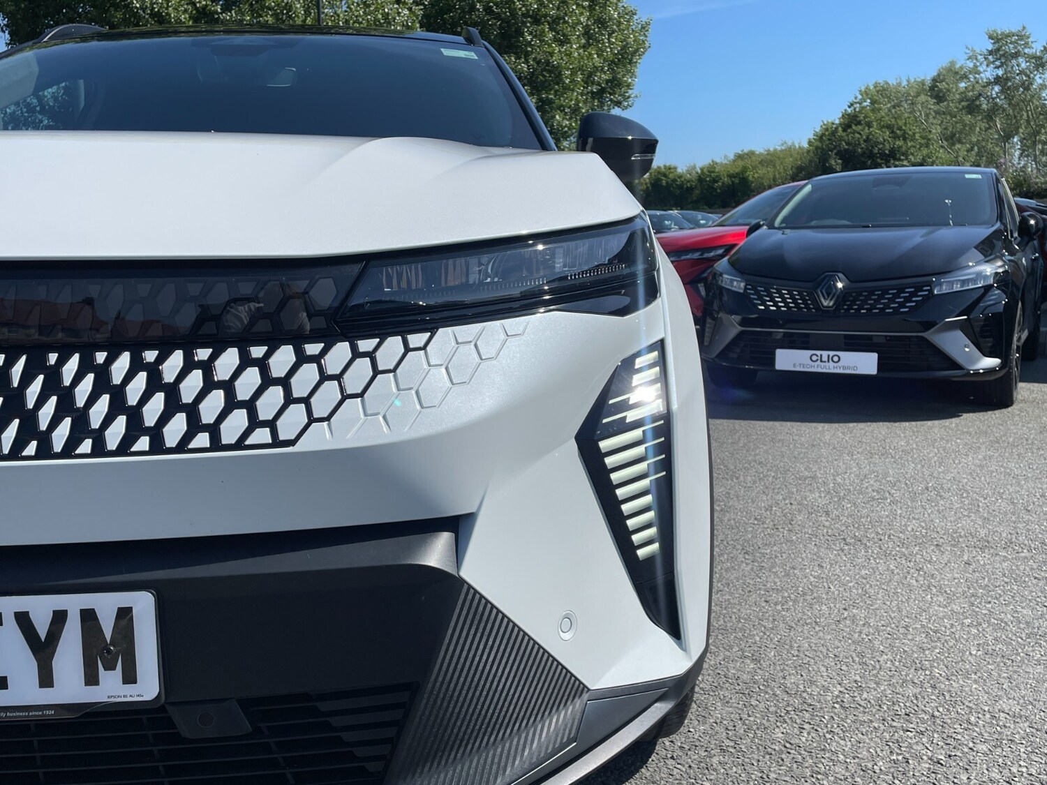 Used Renault Scenic E-Tech 2024 for sale - 76276425: Photo 12